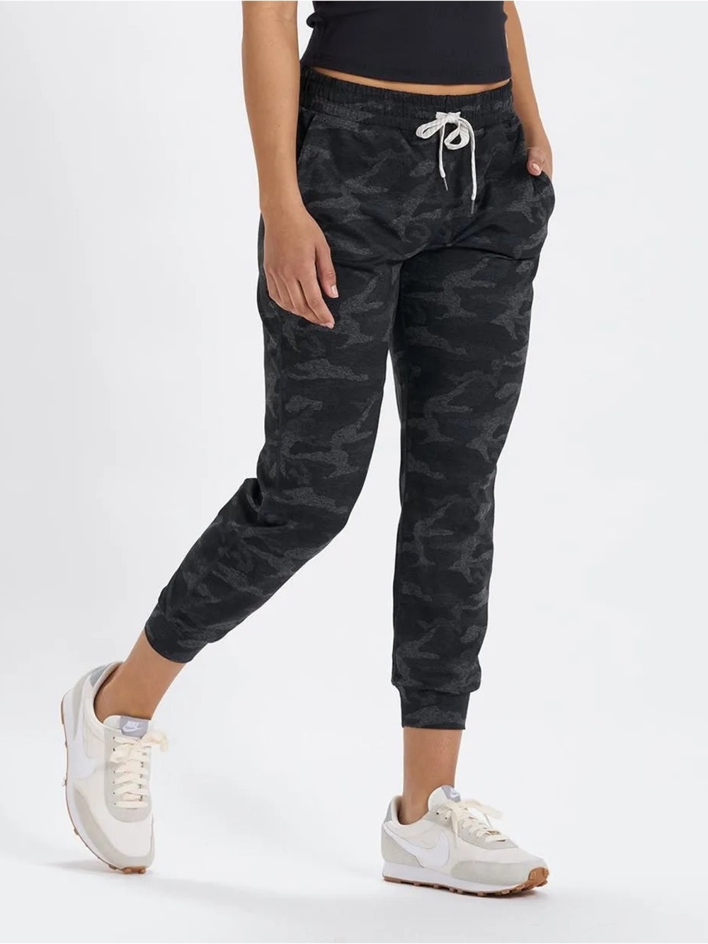 Vuori Camo Drawstring Joggers